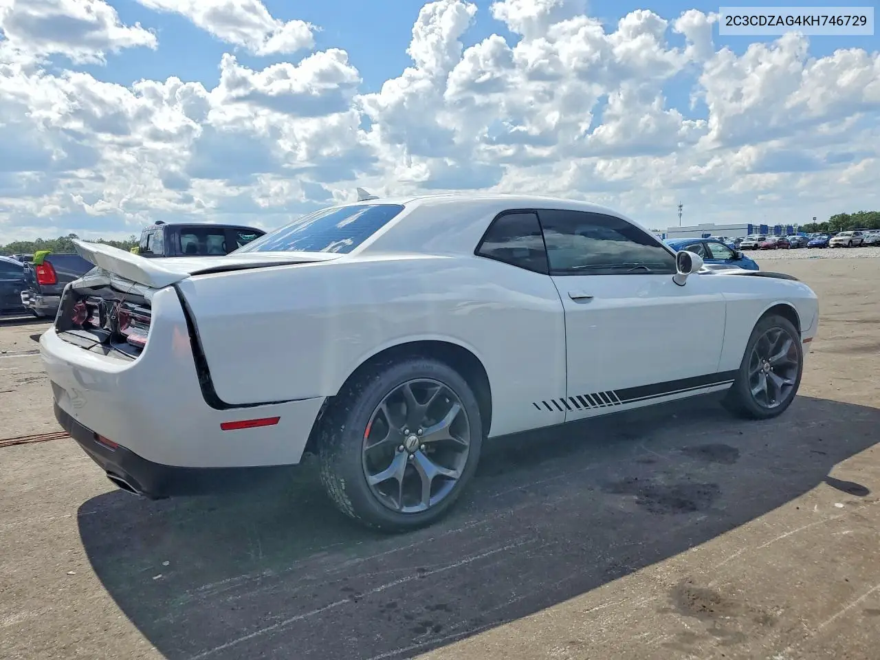 2019 Dodge Challenger Sxt VIN: 2C3CDZAG4KH746729 Lot: 59744336