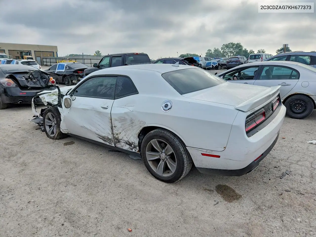 2019 Dodge Challenger Sxt VIN: 2C3CDZAG7KH677373 Lot: 60149896
