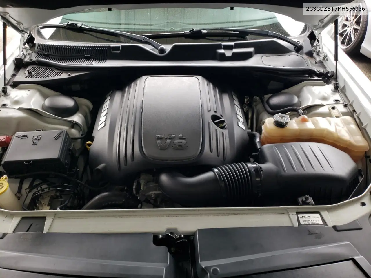 2C3CDZBT7KH556936 2019 Dodge Challenger R/T