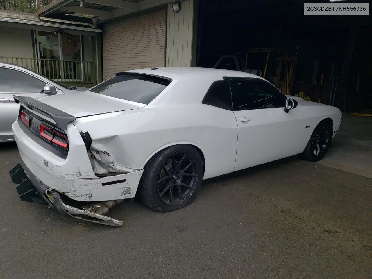 2C3CDZBT7KH556936 2019 Dodge Challenger R/T