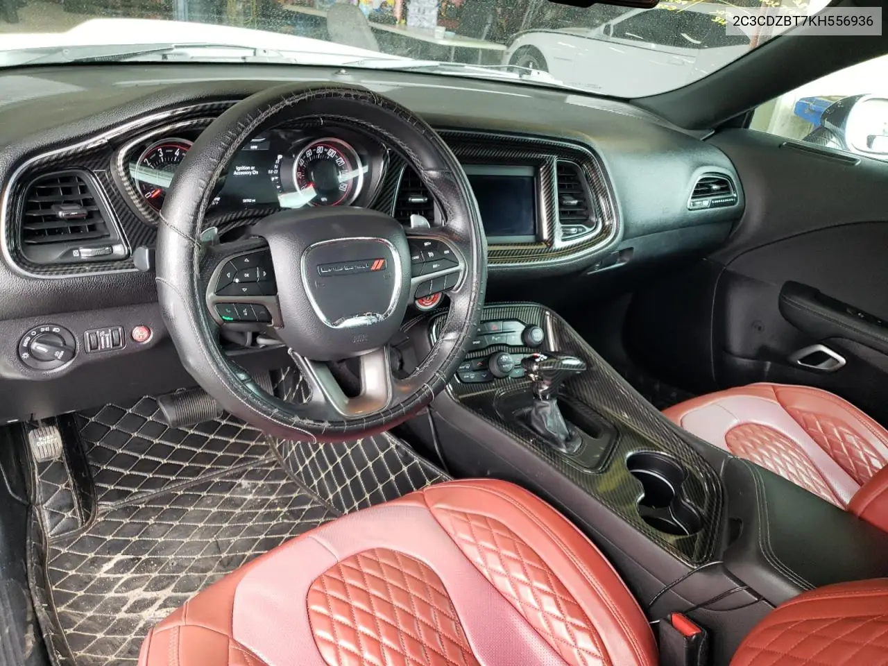 2C3CDZBT7KH556936 2019 Dodge Challenger R/T