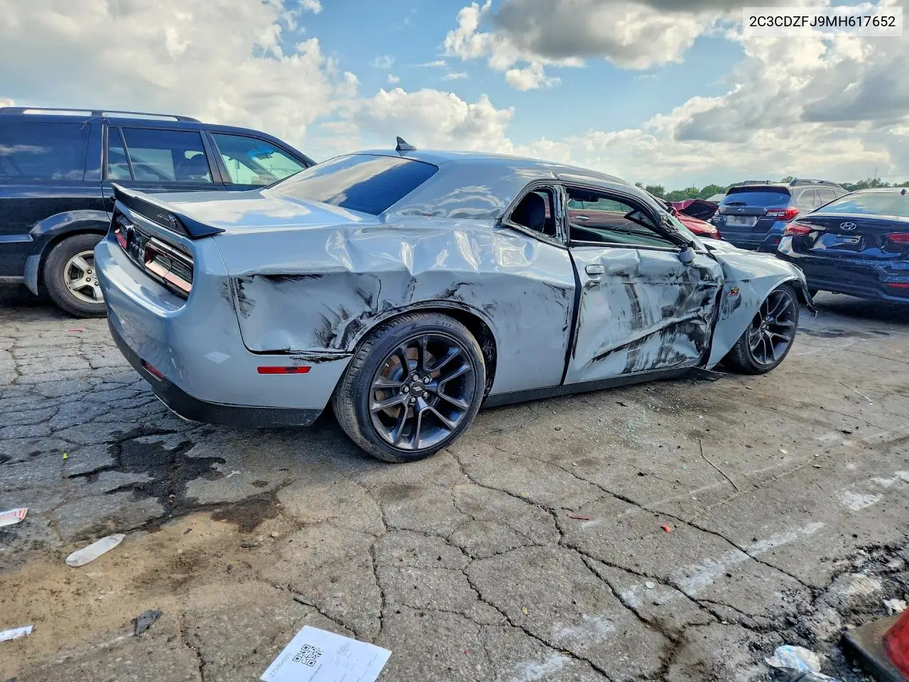 2021 Dodge Challenger R/T Scat Pack VIN: 2C3CDZFJ9MH617652 Lot: 61932566