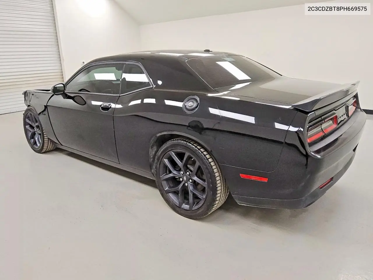 2023 Dodge Challenger R/T VIN: 2C3CDZBT8PH669575 Lot: 53752696