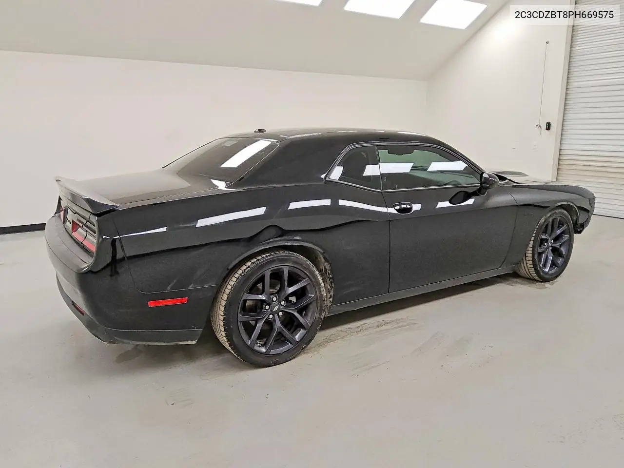 2023 Dodge Challenger R/T VIN: 2C3CDZBT8PH669575 Lot: 53752696