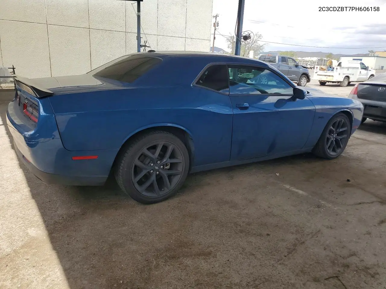 2023 Dodge Challenger R/T VIN: 2C3CDZBT7PH606158 Lot: 61019216