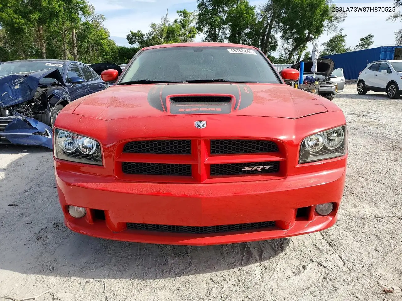 V (LX)