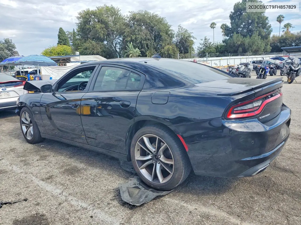 2015 Dodge Charger R/T VIN: 2C3CDXCT9FH857829 Lot: 61797366