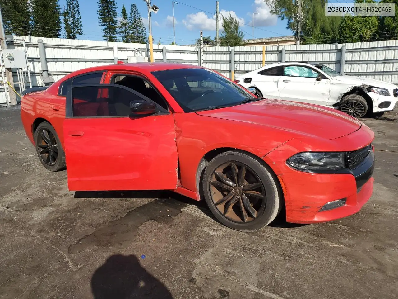 2C3CDXCT4HH520469 2017 Dodge Charger R/T