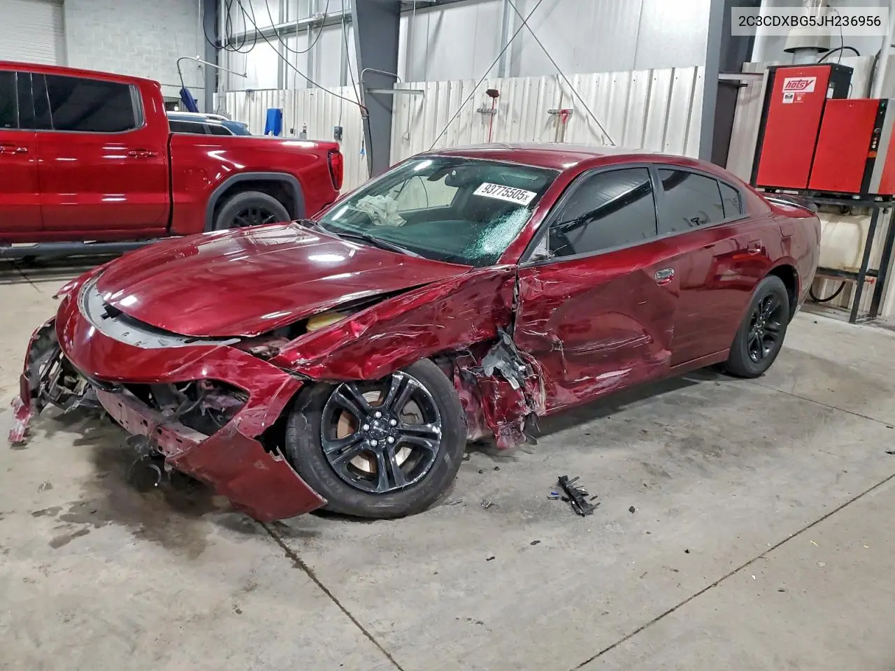 2C3CDXBG5JH236956 2018 Dodge Charger Sxt
