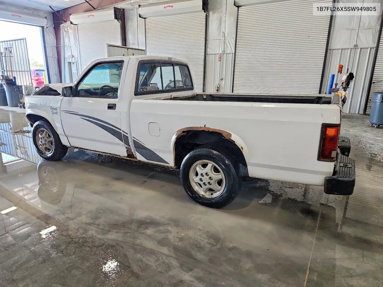 1995 Dodge Dakota VIN: 1B7FL26X5SW949805 Lot: 55563366