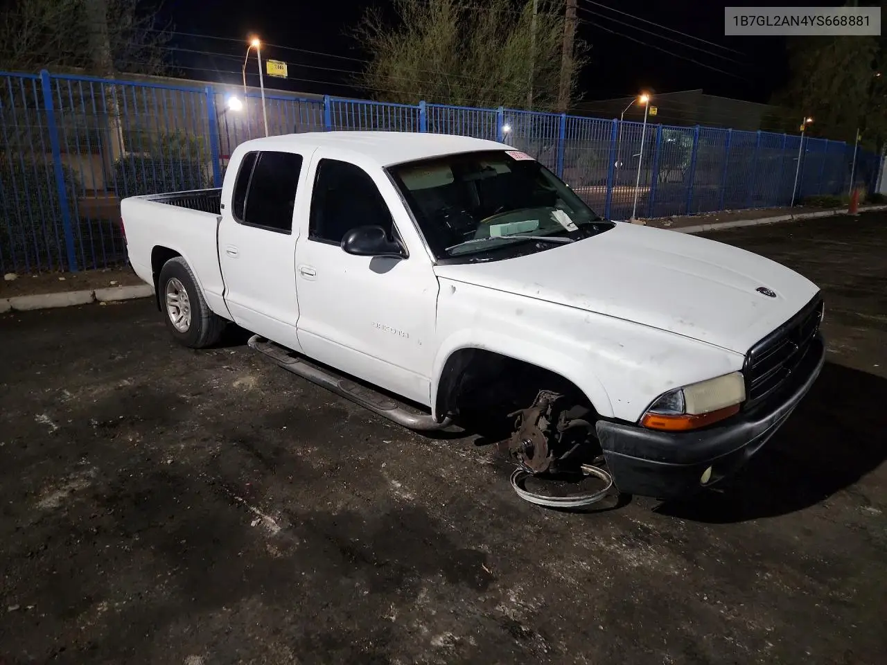 2000 Dodge Dakota Quad VIN: 1B7GL2AN4YS668881 Lot: 59211976