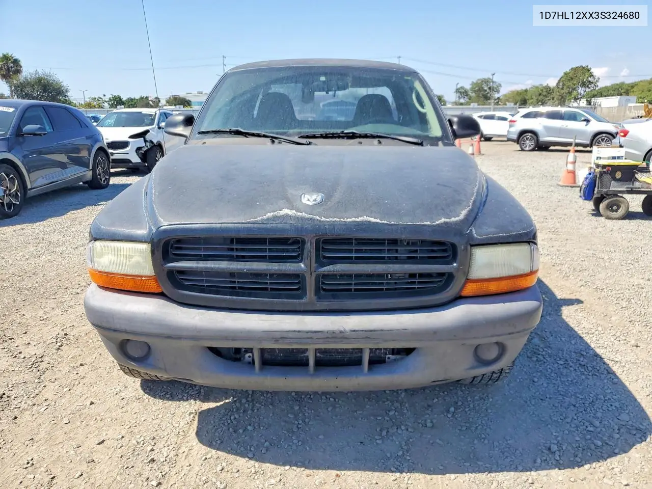 2003 Dodge Dakota Sxt VIN: 1D7HL12XX3S324680 Lot: 58158636