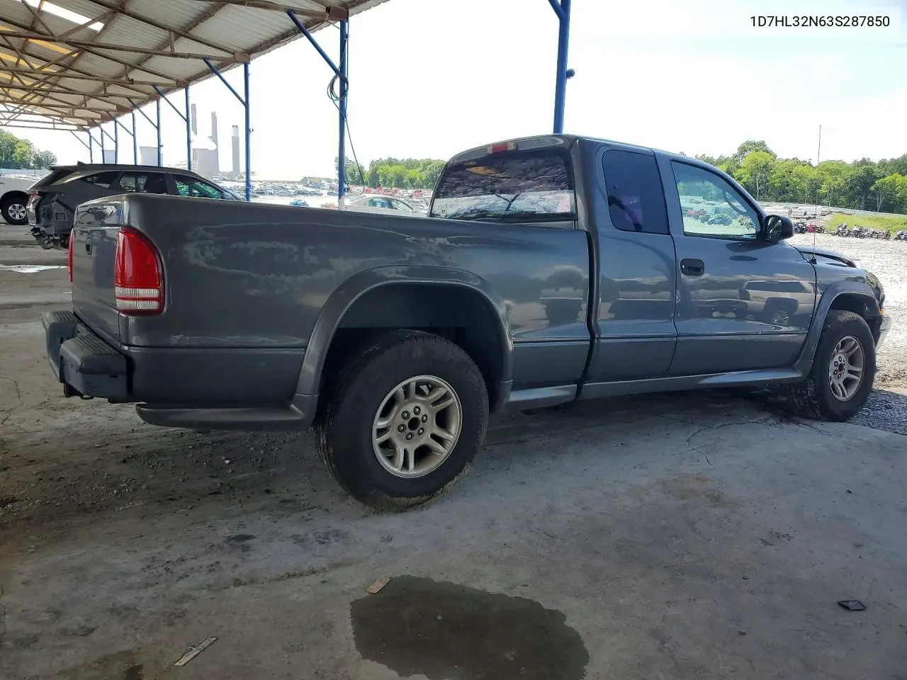 2003 Dodge Dakota Sport VIN: 1D7HL32N63S287850 Lot: 58198236