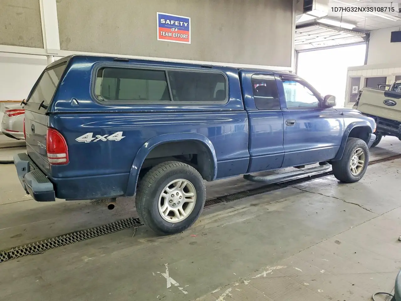 2003 Dodge Dakota Sport VIN: 1D7HG32NX3S108715 Lot: 60971096