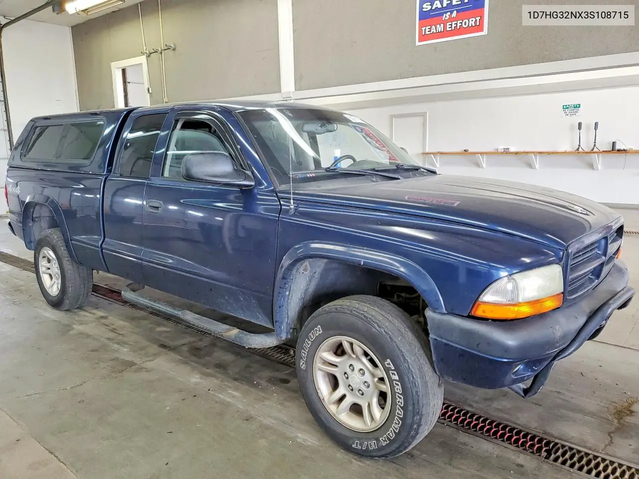 2003 Dodge Dakota Sport VIN: 1D7HG32NX3S108715 Lot: 60971096