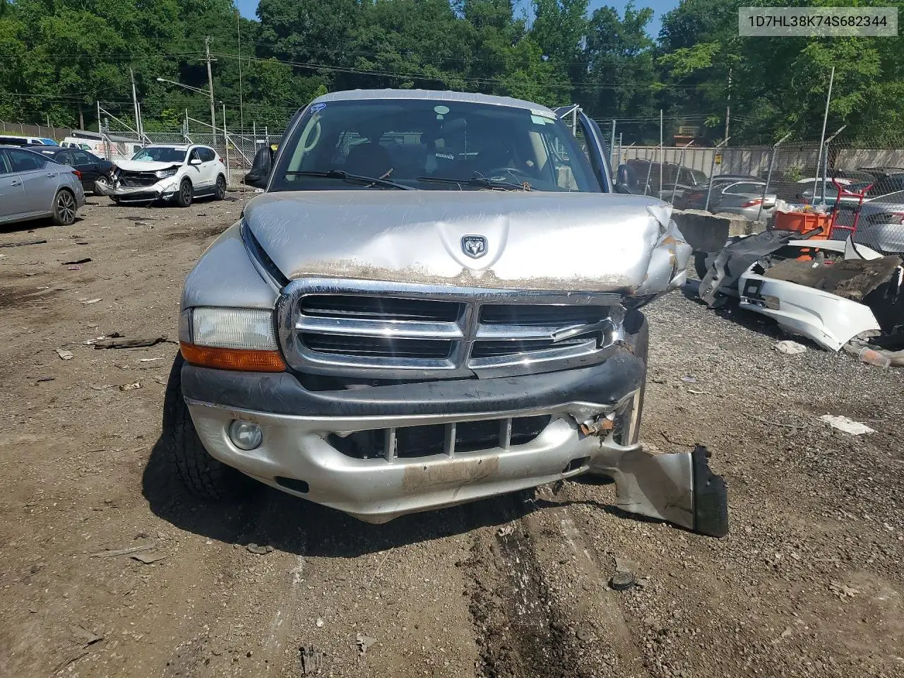 2004 Dodge Dakota Quad Sport VIN: 1D7HL38K74S682344 Lot: 59619596