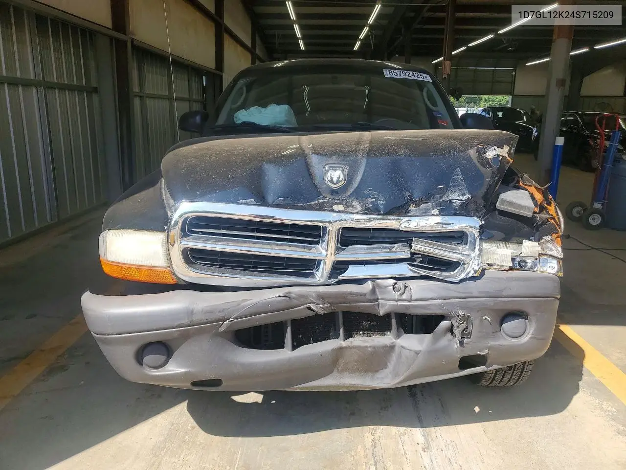 2004 Dodge Dakota Sxt VIN: 1D7GL12K24S715209 Lot: 85792425