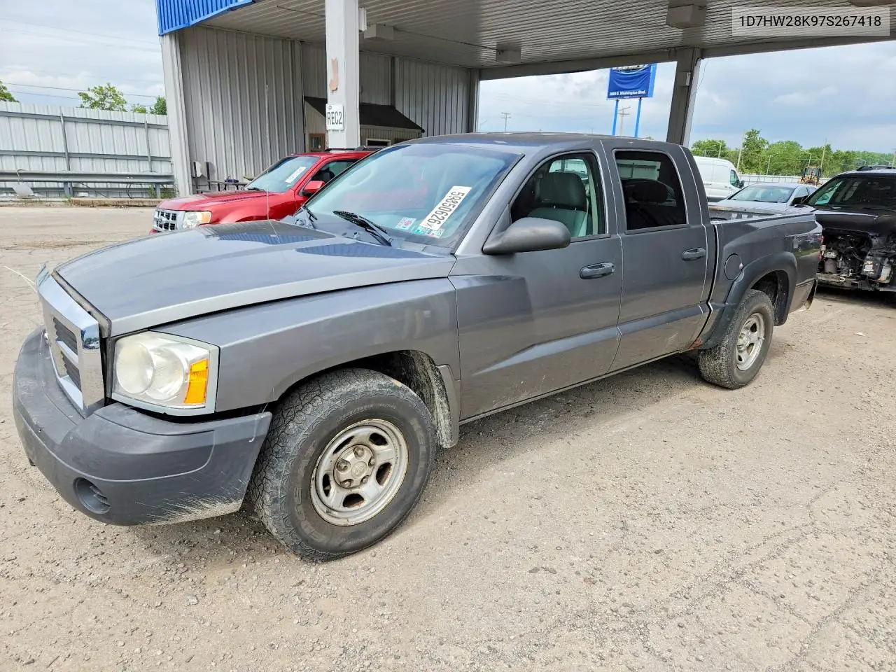 2007 Dodge Dakota Quad VIN: 1D7HW28K97S267418 Lot: 59850626