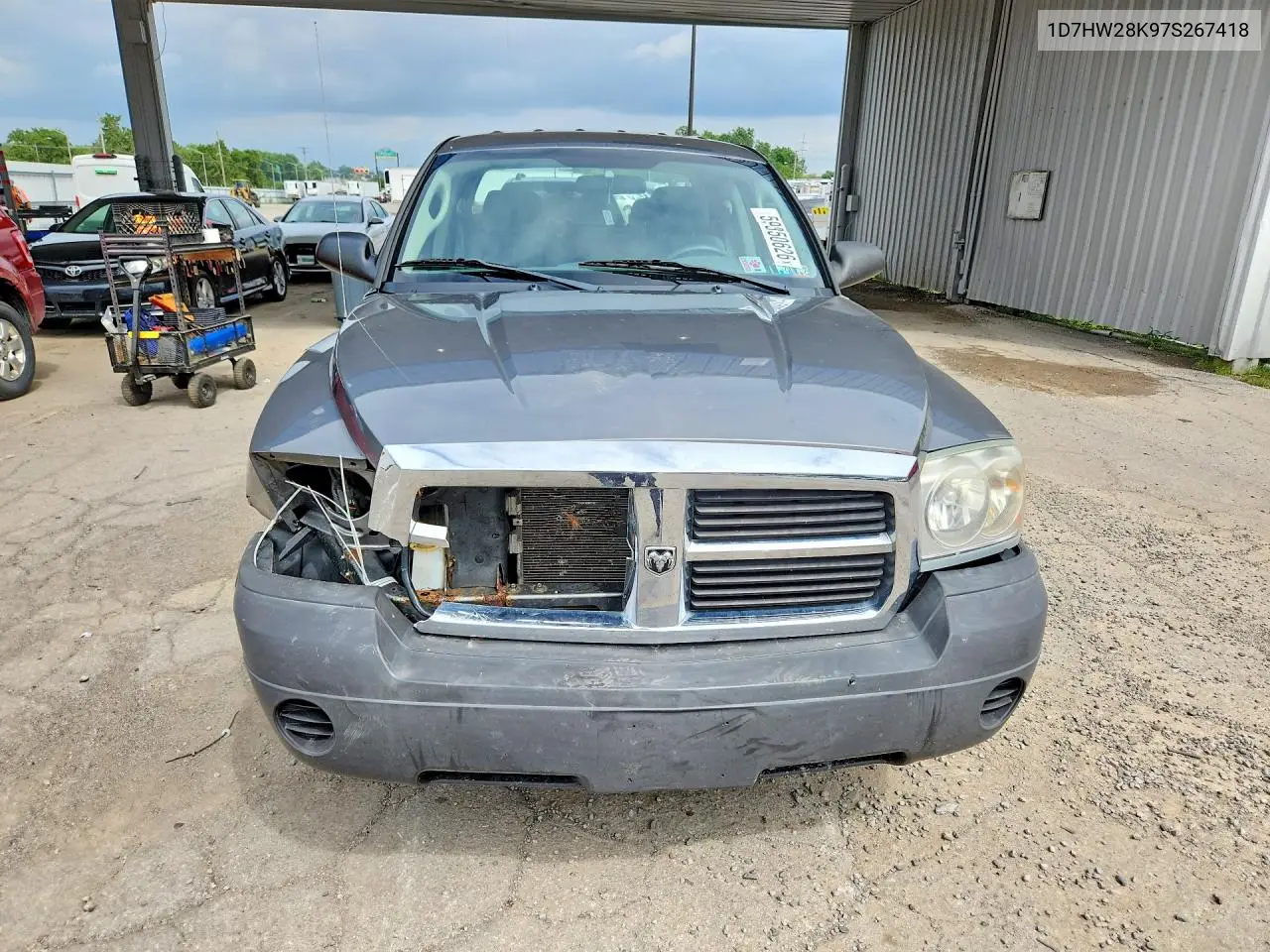 2007 Dodge Dakota Quad VIN: 1D7HW28K97S267418 Lot: 59850626