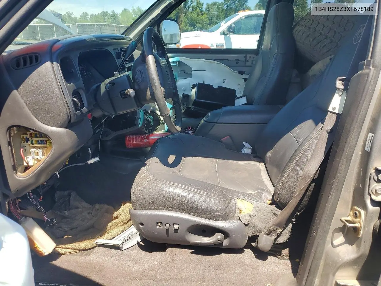 1999 Dodge Durango VIN: 1B4HS28Z3XF678189 Lot: 59220126