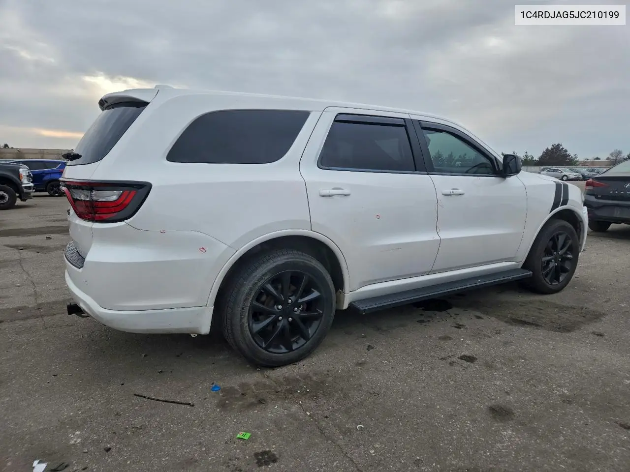 1C4RDJAG5JC210199 2018 Dodge Durango Sxt