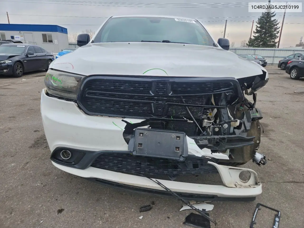 1C4RDJAG5JC210199 2018 Dodge Durango Sxt