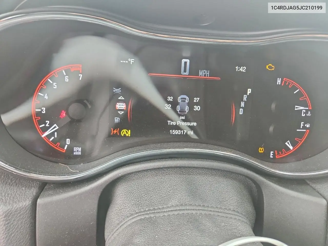 1C4RDJAG5JC210199 2018 Dodge Durango Sxt