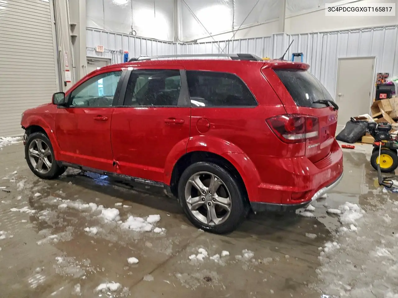 3C4PDCGGXGT165817 2016 Dodge 150 Club