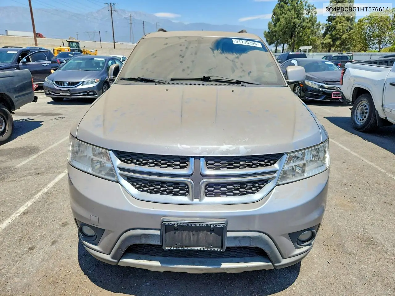 2017 Dodge Journey Sxt VIN: 3C4PDCBG1HT576614 Lot: 61739206