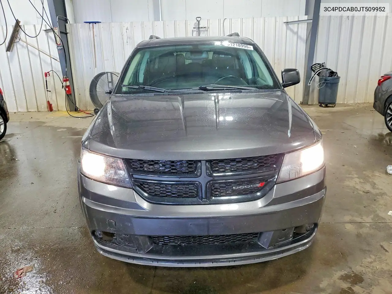 2018 Dodge Journey Se VIN: 3C4PDCAB0JT509952 Lot: 61218996