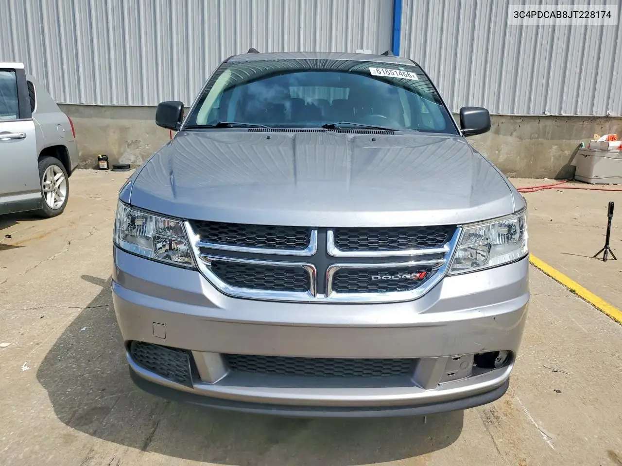 2018 Dodge Journey Se VIN: 3C4PDCAB8JT228174 Lot: 61851466