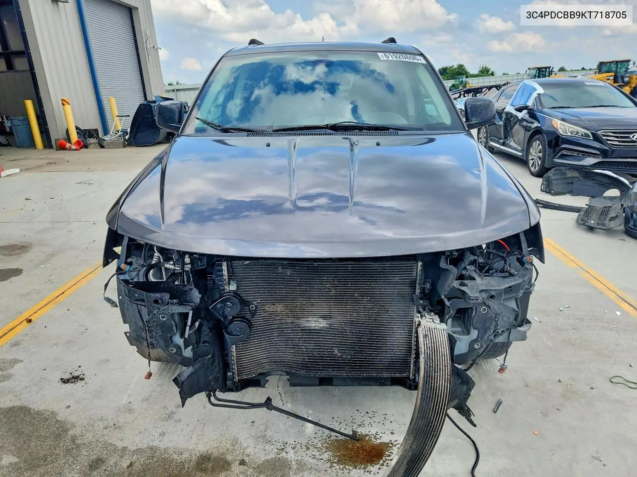 2019 Dodge Journey Se VIN: 3C4PDCBB9KT718705 Lot: 61920696