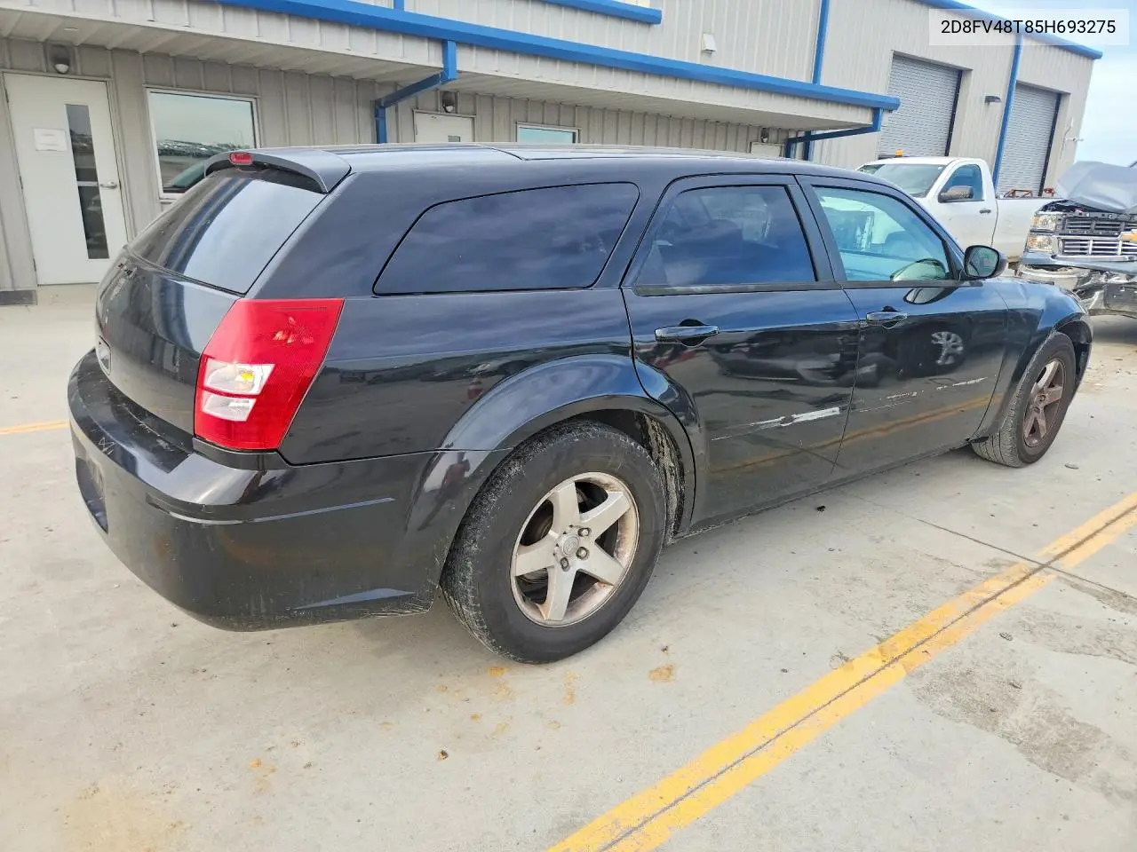2005 Dodge Magnum Se VIN: 2D8FV48T85H693275 Lot: 55322986