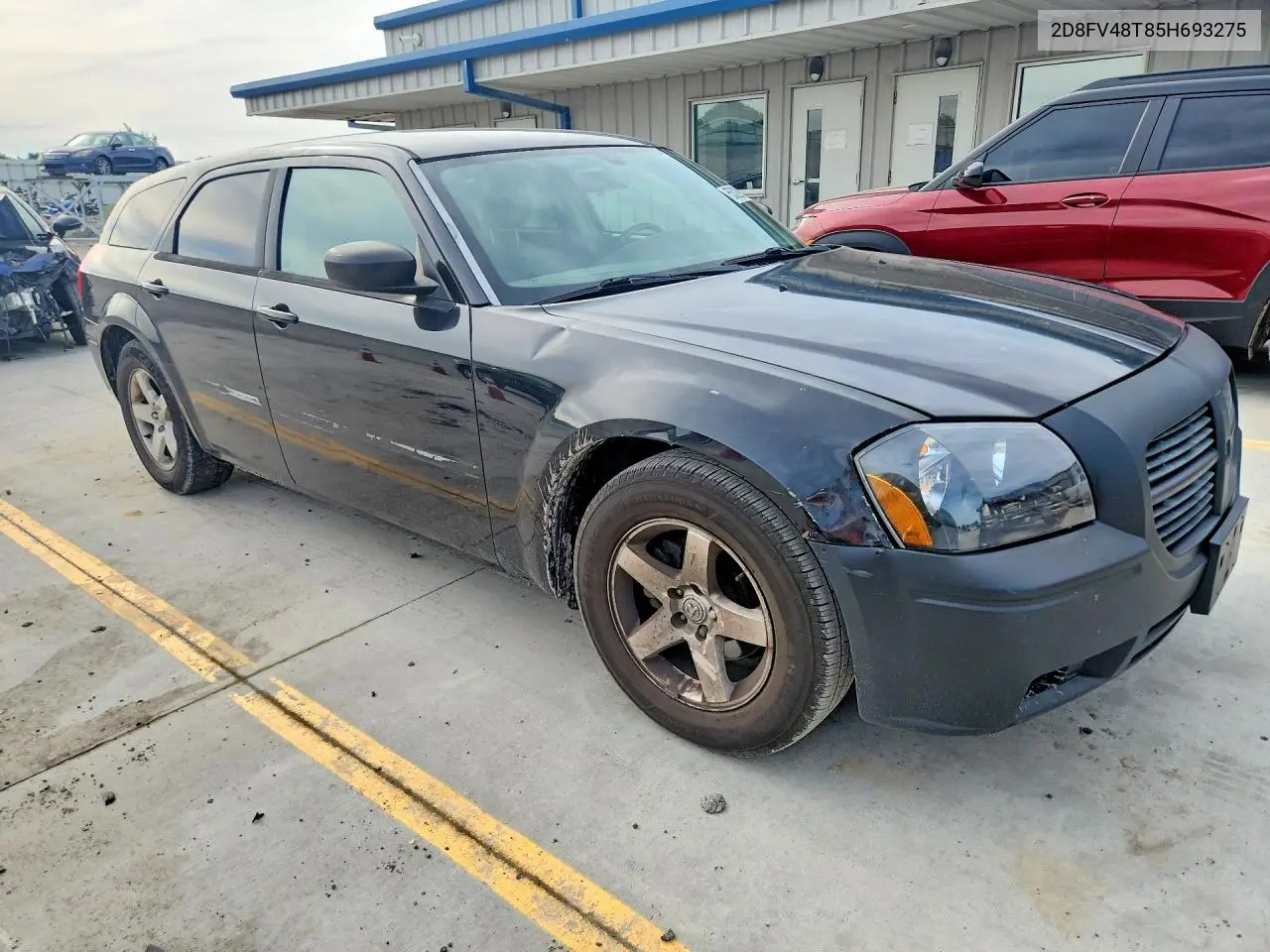 2005 Dodge Magnum Se VIN: 2D8FV48T85H693275 Lot: 55322986