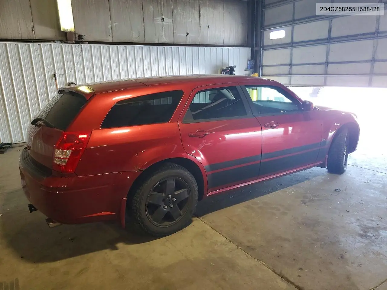2005 Dodge Magnum R/T VIN: 2D4GZ58255H688428 Lot: 74514625