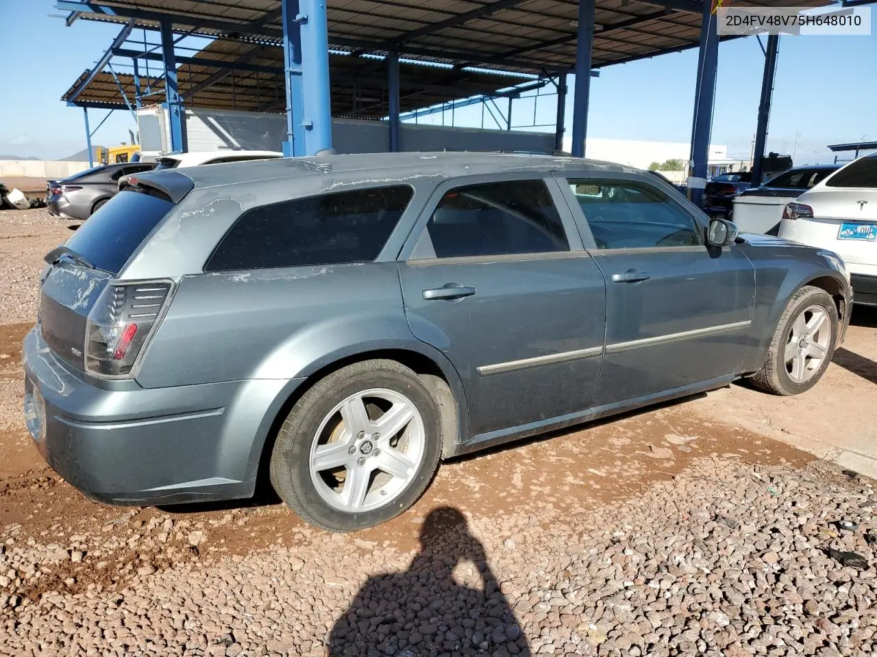 2005 Dodge Magnum Sxt VIN: 2D4FV48V75H648010 Lot: 86297715
