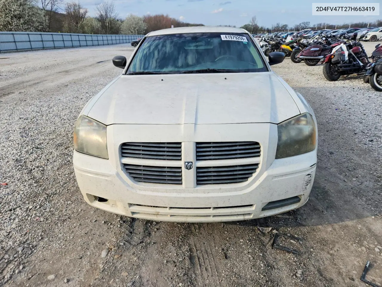 2007 Dodge Magnum Se VIN: 2D4FV47T27H663419 Lot: 41979266