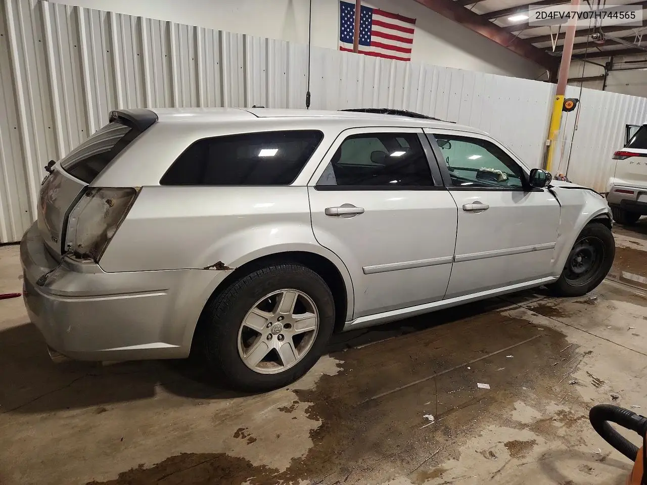 2007 Dodge Magnum Sxt VIN: 2D4FV47V07H744565 Lot: 60589376