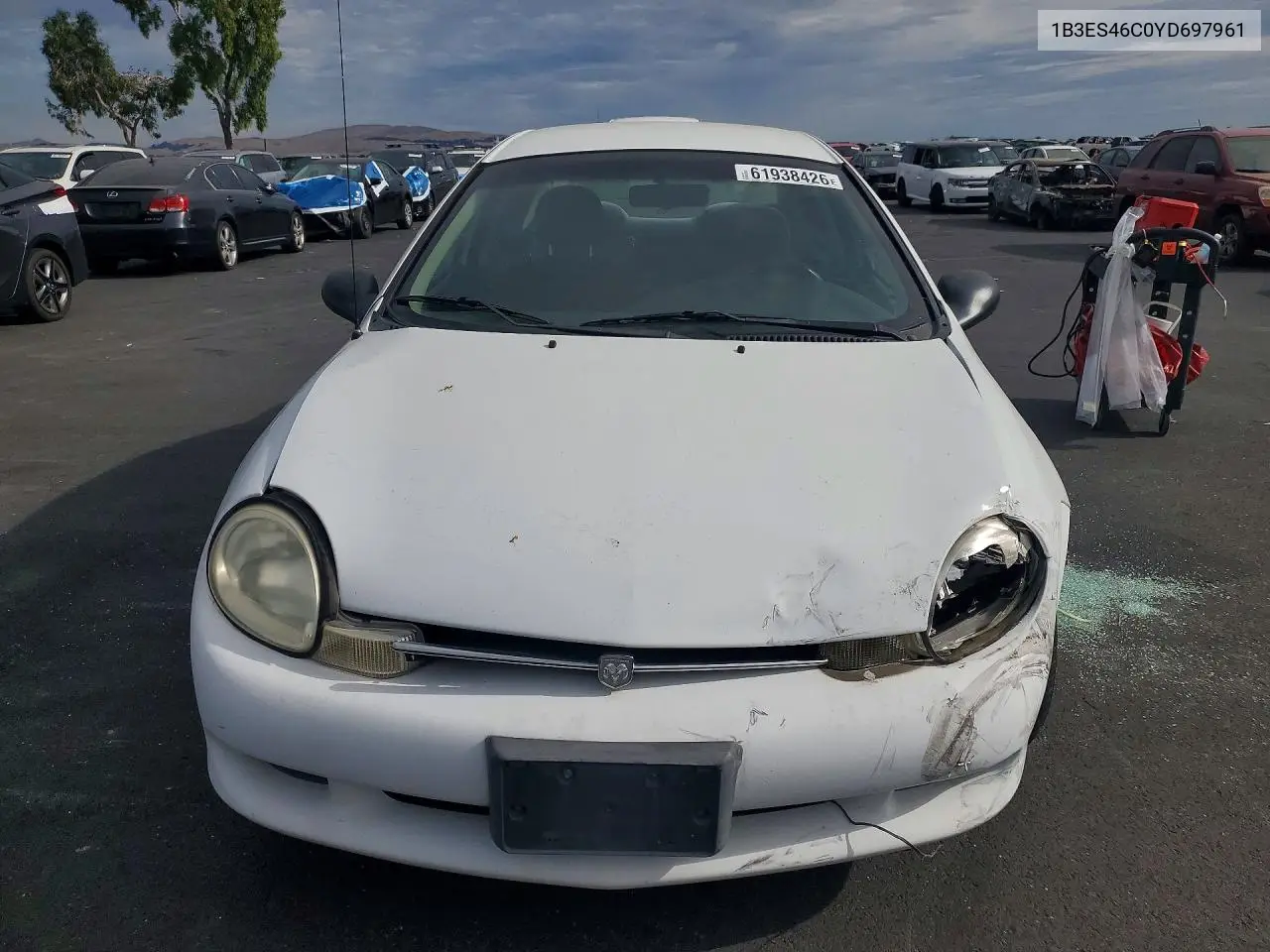 2000 Dodge Neon Base VIN: 1B3ES46C0YD697961 Lot: 61938426