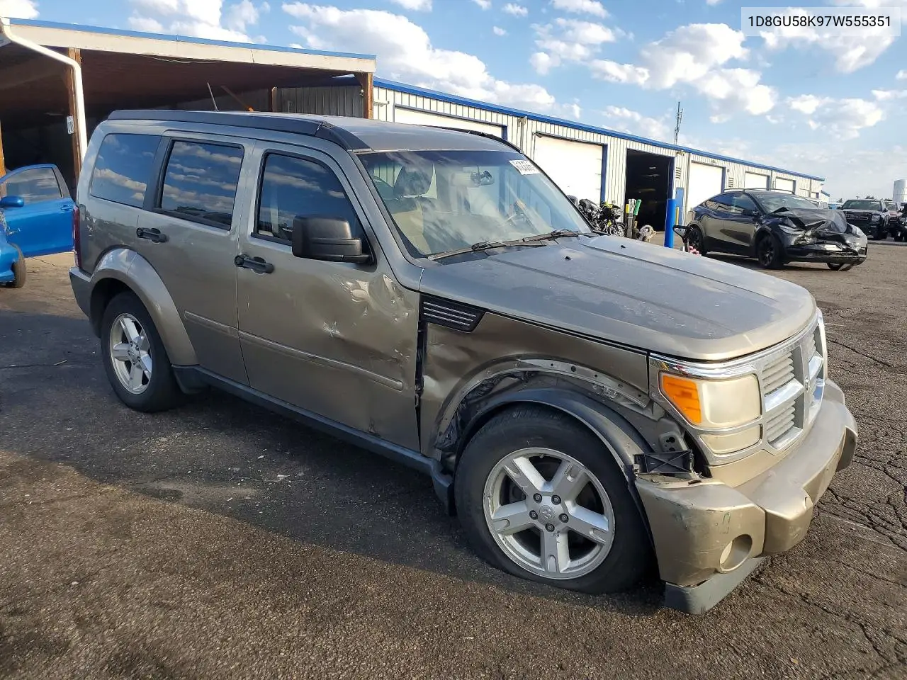 2007 Dodge Nitro Slt VIN: 1D8GU58K97W555351 Lot: 61233366