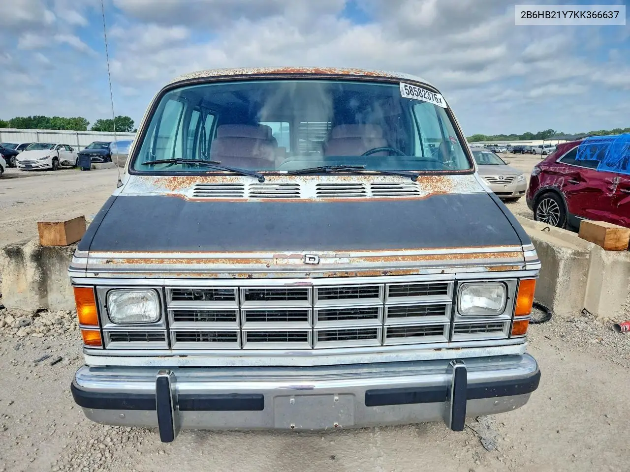 1989 Dodge Ram Van B250 VIN: 2B6HB21Y7KK366637 Lot: 58582376