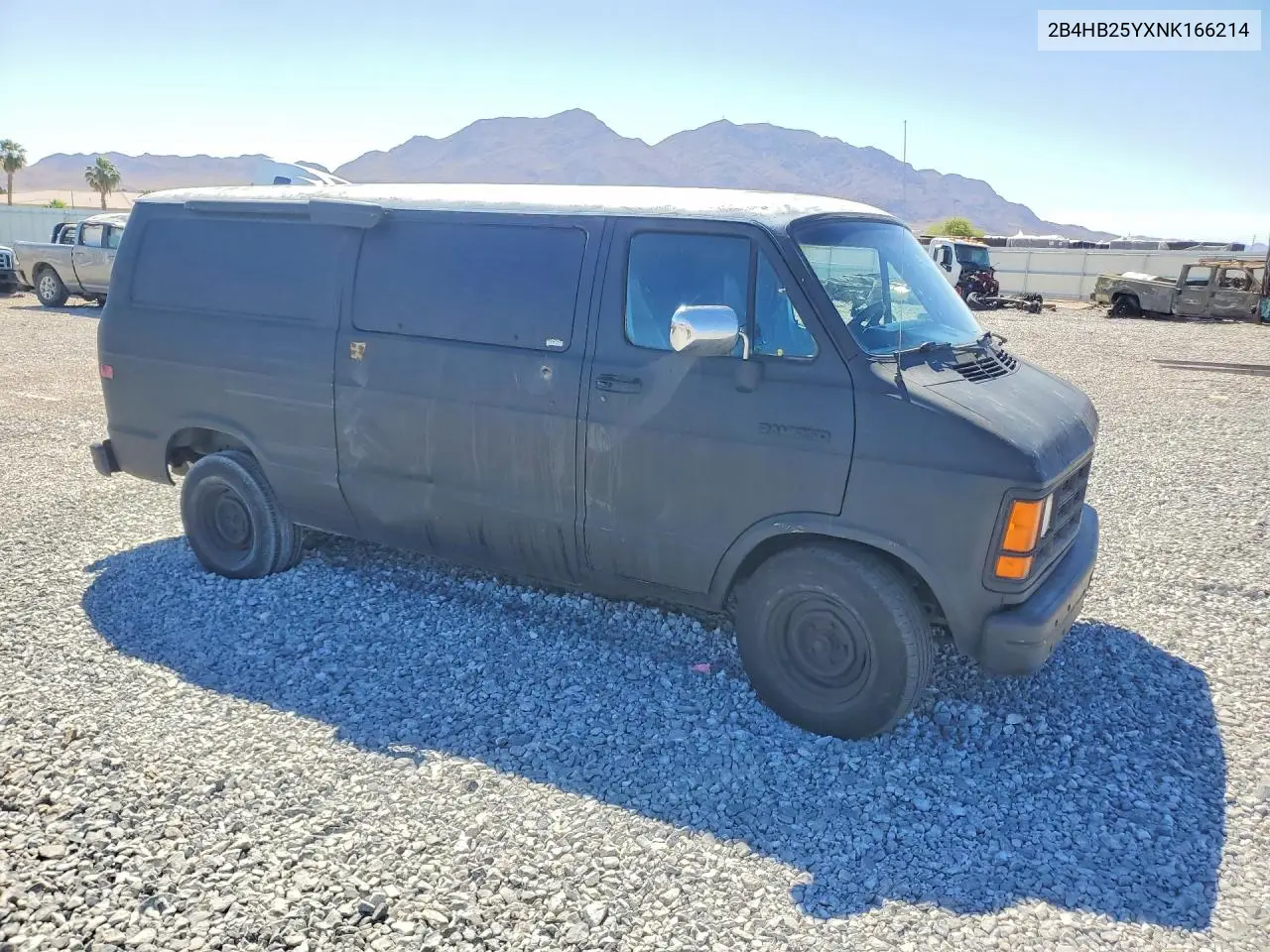 1992 Dodge Ram Wagon B250 VIN: 2B4HB25YXNK166214 Lot: 54045036