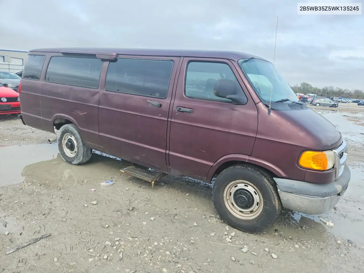 1998 Dodge Ram Wagon B3500 VIN: 2B5WB35Z5WK135245 Lot: 48437686