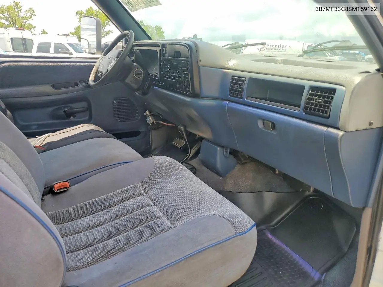 1995 Dodge Ram 3500 VIN: 3B7MF33C8SM159162 Lot: 59161036