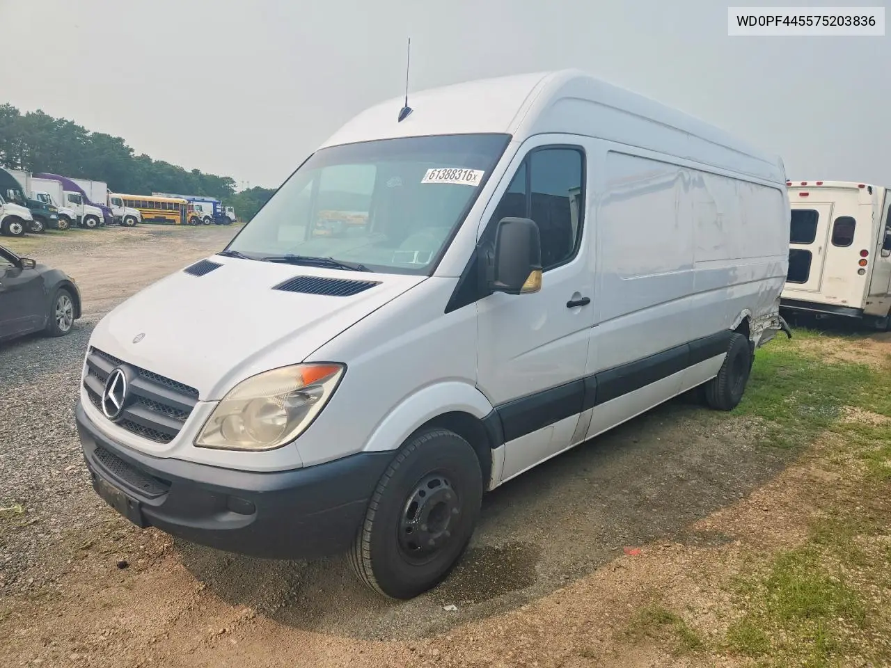 2007 Dodge Sprinter 3500 Delivery Van VIN: WD0PF445575203836 Lot: 61388316