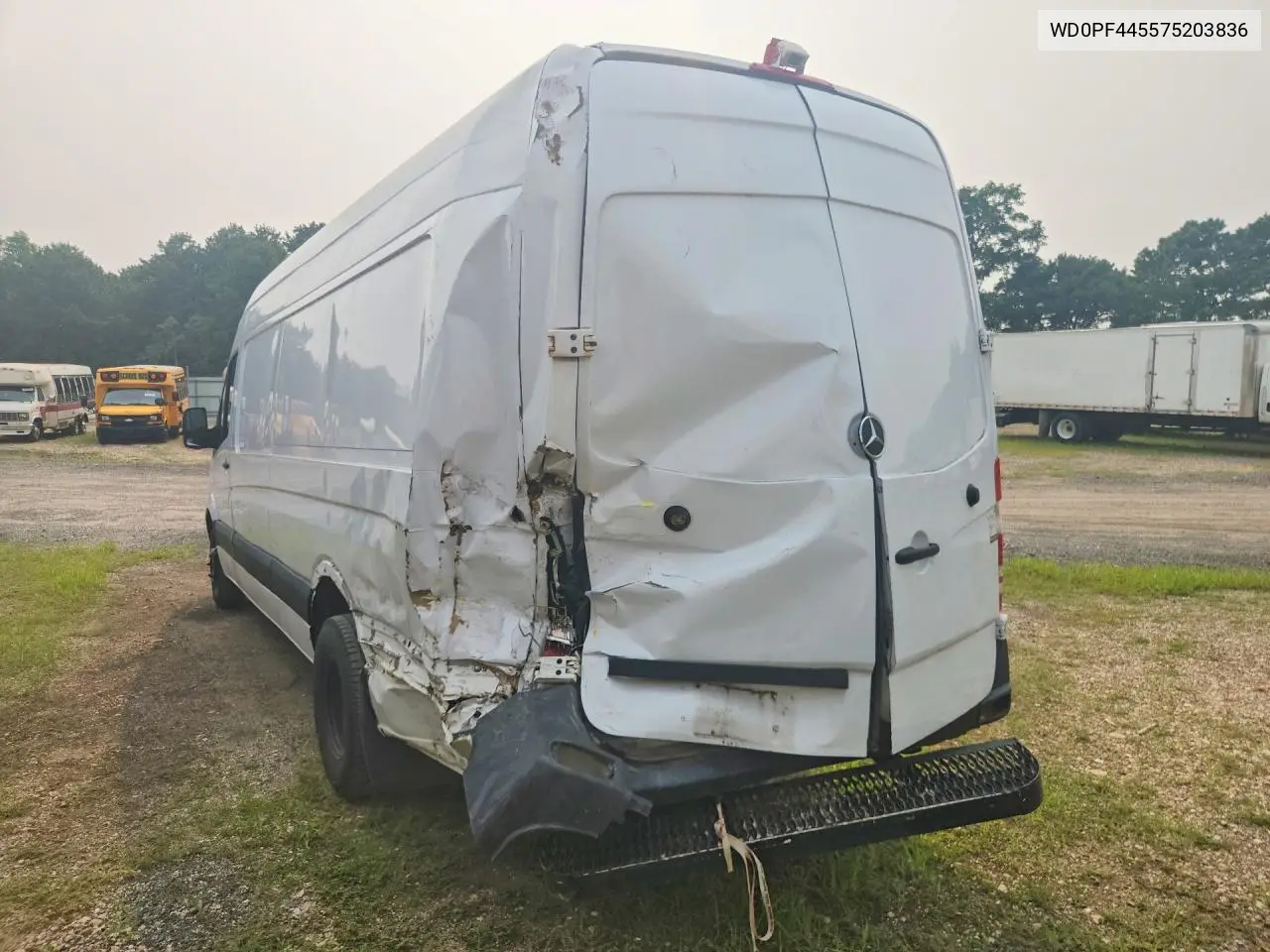 2007 Dodge Sprinter 3500 Delivery Van VIN: WD0PF445575203836 Lot: 61388316