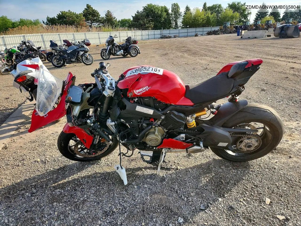 2021 Ducati Panigale V4 VIN: ZDMDAGNWXMB015804 Lot: 53965216