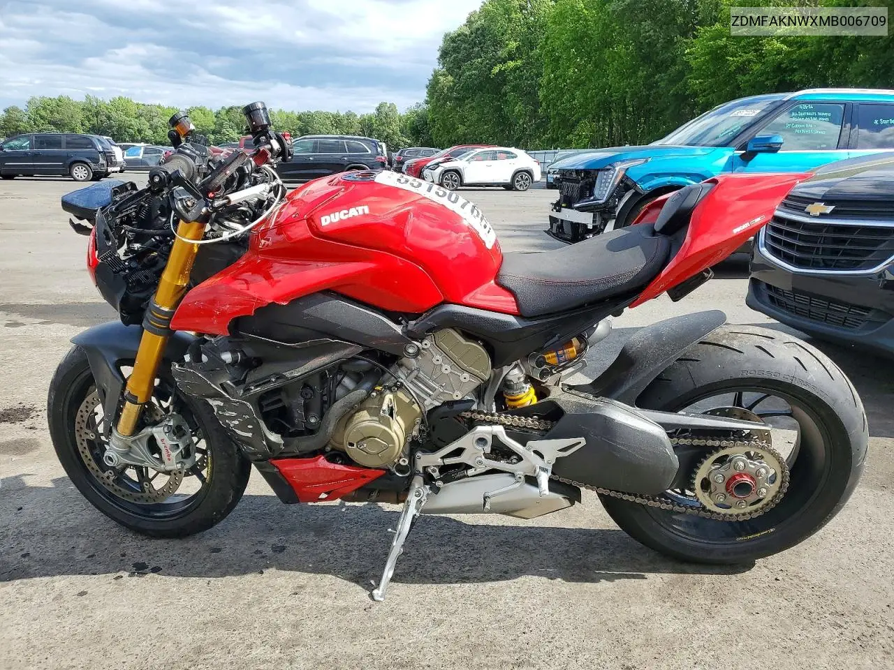 2021 Ducati Streetfighter V4 VIN: ZDMFAKNWXMB006709 Lot: 55150766