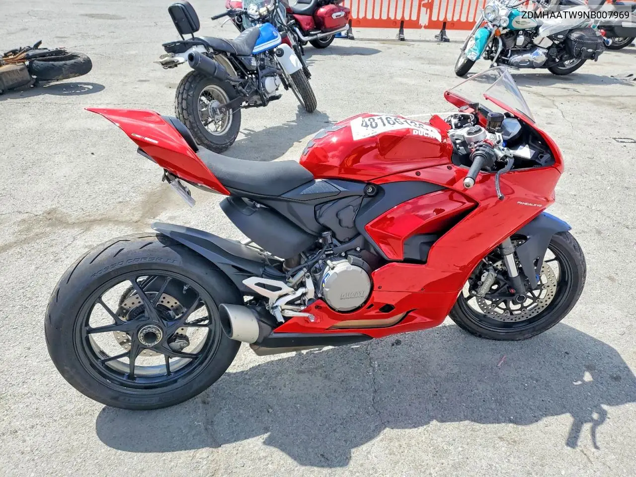 2022 Ducati Panigale V2 VIN: ZDMHAATW9NB007969 Lot: 48166136