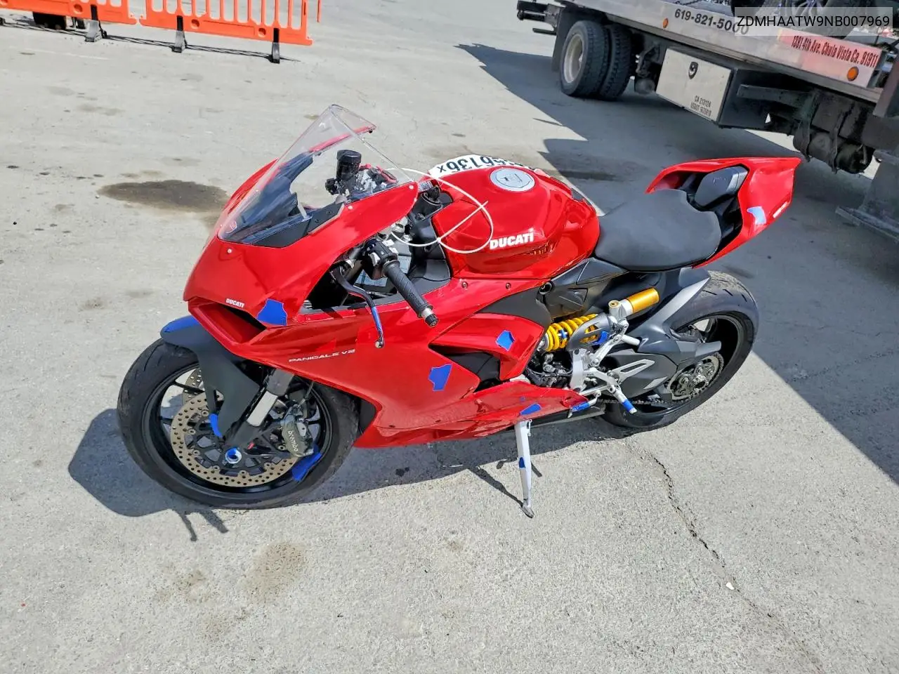 2022 Ducati Panigale V2 VIN: ZDMHAATW9NB007969 Lot: 48166136